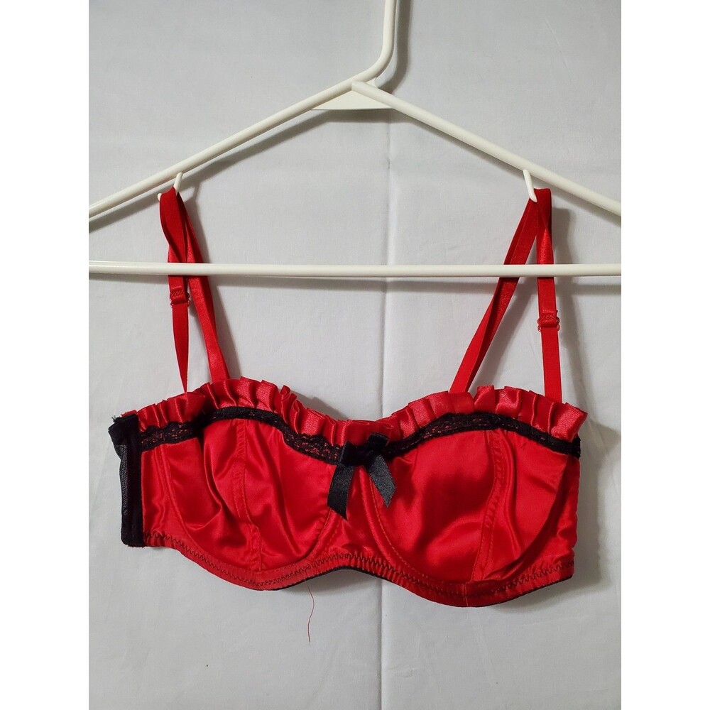 Marilyn Monroe Intimates Red Satin Balconette Bra Black Lace Size 34B